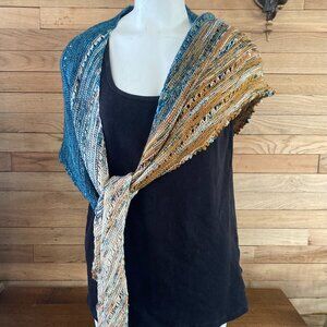 Asymmetric triangle hand-knit shawl scarf - 100% merino wool